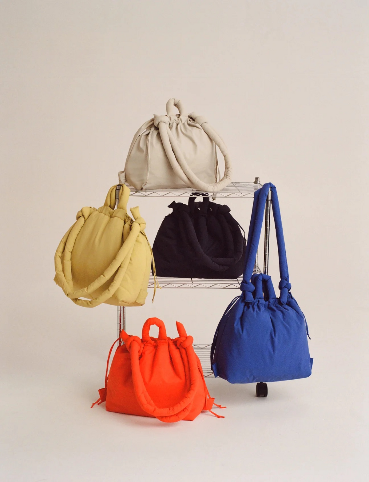 Shop Ona Soft Bag Ölend . Online shopping with us